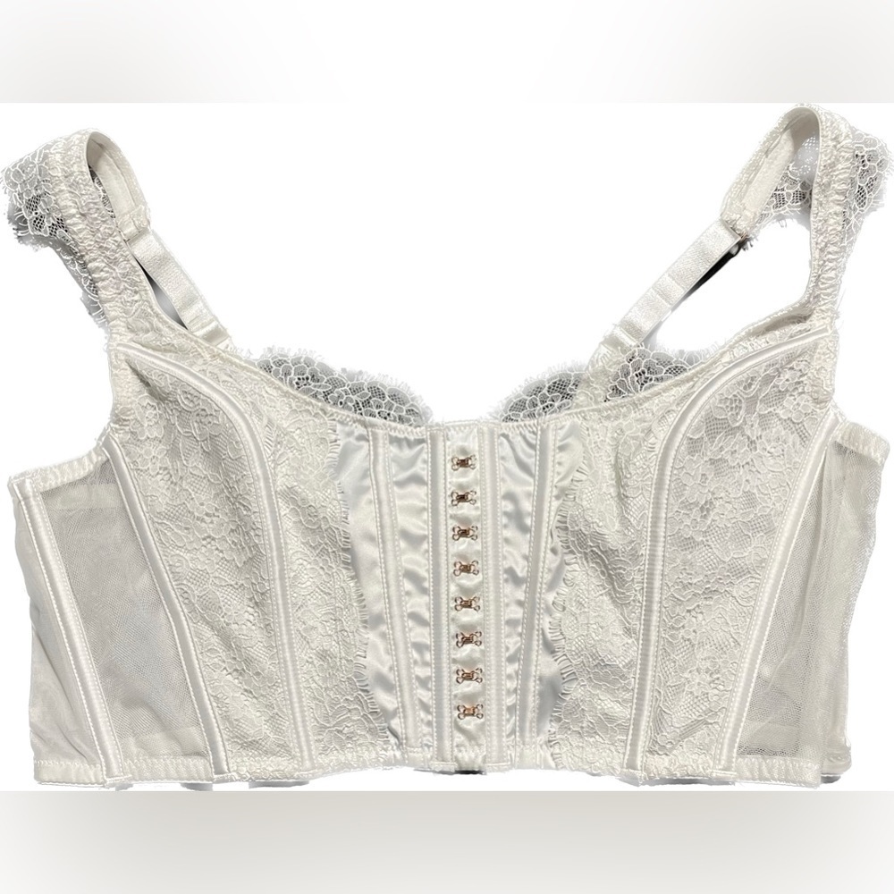Victoria’s Secret sexy white corset size large EUC
